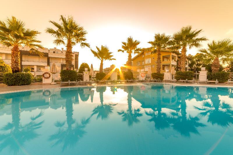 Ideal Pearl Hotel - Adult Only مرمريس المظهر الخارجي الصورة